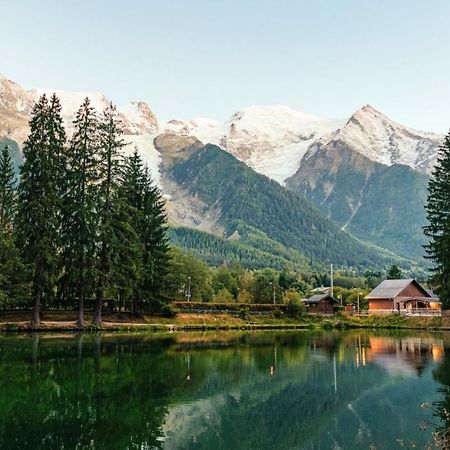 Apartment Au Bon Coin - Luxury Chamonix Hidden Haven, Mont Blanc View, Hot Tub And Garden Ngoại thất bức ảnh