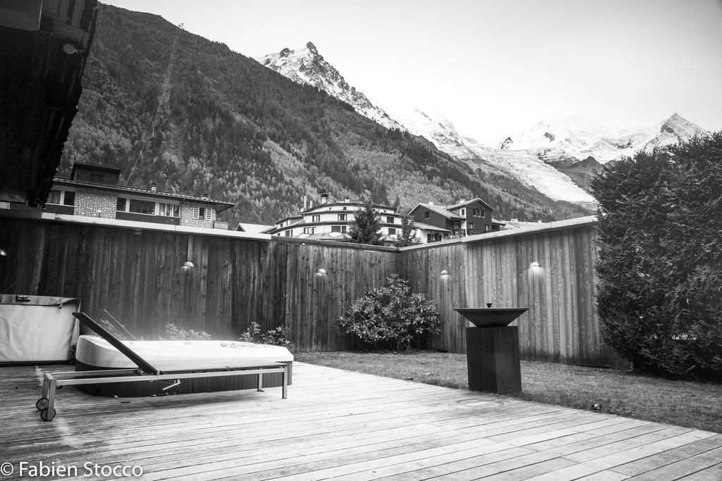 Apartment Au Bon Coin - Luxury Chamonix Hidden Haven, Mont Blanc View, Hot Tub And Garden Ngoại thất bức ảnh