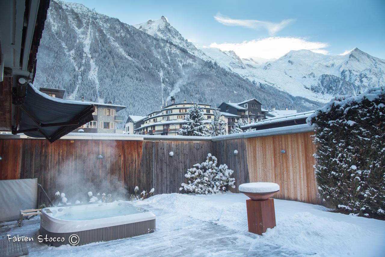 Apartment Au Bon Coin - Luxury Chamonix Hidden Haven, Mont Blanc View, Hot Tub And Garden Ngoại thất bức ảnh