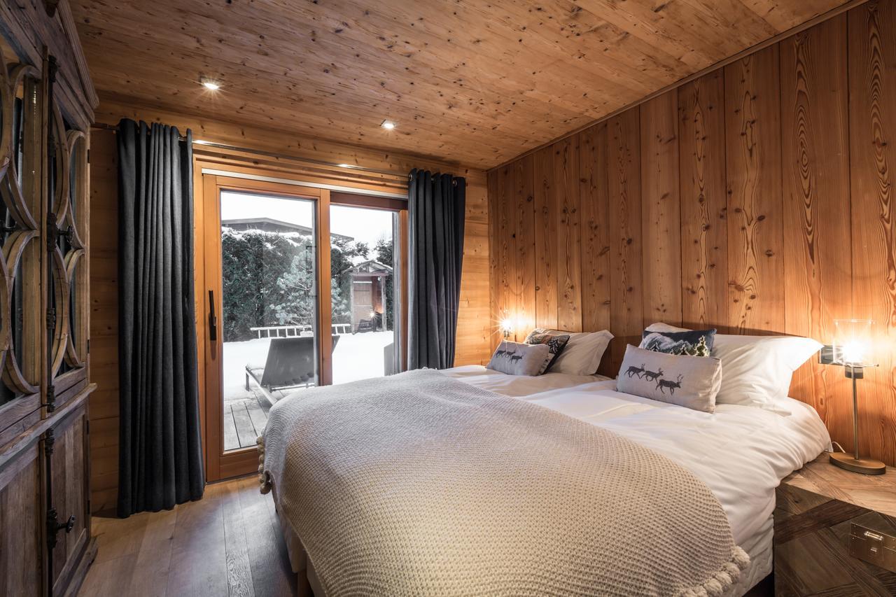 Apartment Au Bon Coin - Luxury Chamonix Hidden Haven, Mont Blanc View, Hot Tub And Garden Ngoại thất bức ảnh